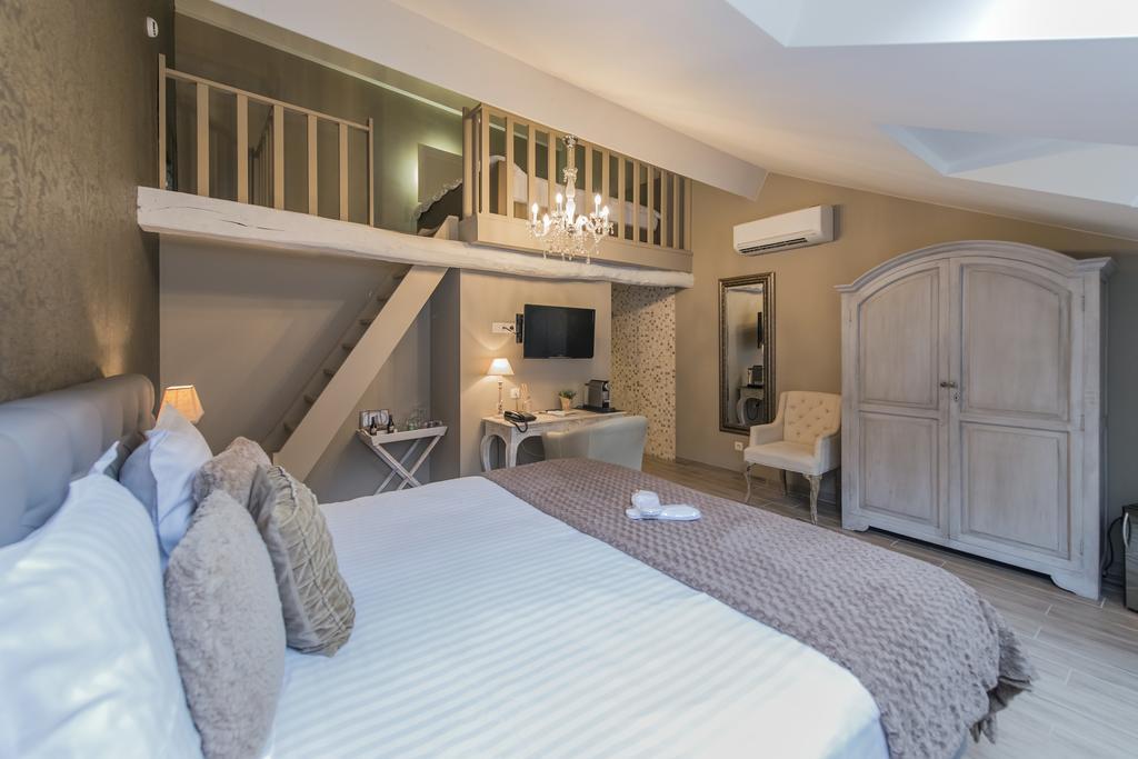 Boutique Hotel Caelus VII โตงเงอเริน ภายนอก รูปภาพ