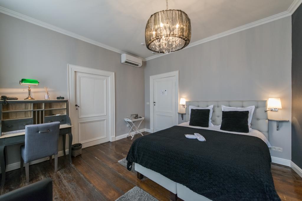 Boutique Hotel Caelus VII โตงเงอเริน ภายนอก รูปภาพ
