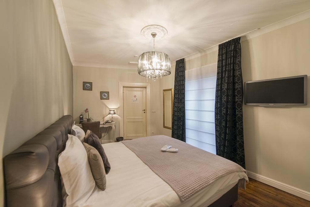 Boutique Hotel Caelus VII โตงเงอเริน ภายนอก รูปภาพ